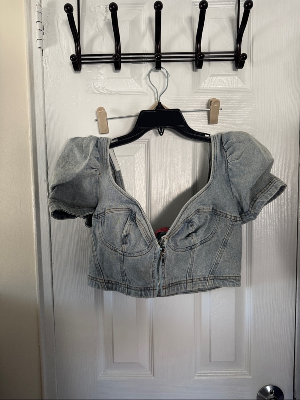 Signature Washed Denim Puff Sleeve Zip-Front Crop Top